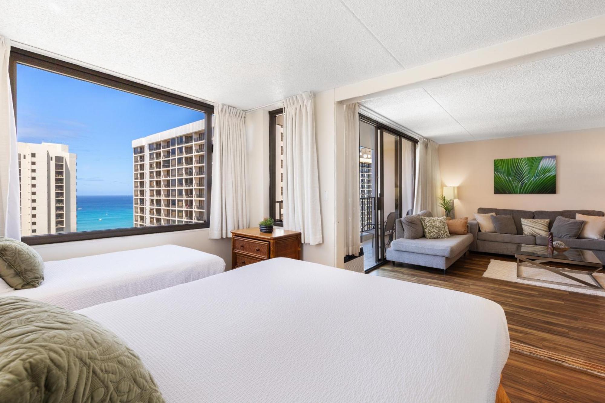 Beautifully Renovated 32Nd Floor Deluxe Ocean View Waikiki Condo Condo Гонолулу Экстерьер фото